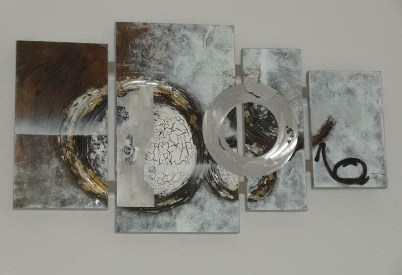 غرفة عائلية, Jardin De Canaan