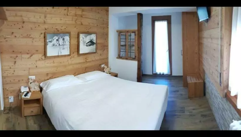 スタンダードルーム, Albergo Soldanella