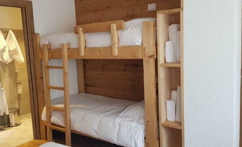 스탠다드 트리플 룸, Albergo Soldanella