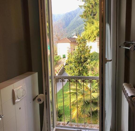 חדר סטנדרט נוף לגינה, B&b Villa Le Ortensie