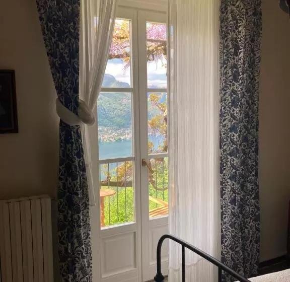 レイクビュークラシックルーム, B&b Villa Le Ortensie