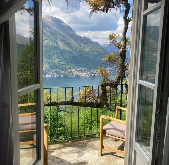 חדר קלאסי עם נוף לאגם, B&b Villa Le Ortensie