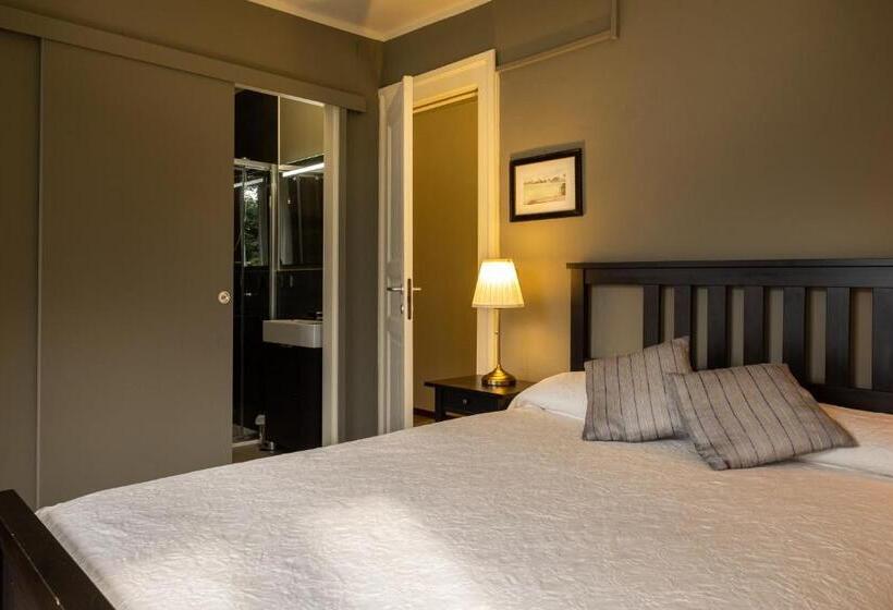 חדר קלאסי עם נוף לאגם, B&b Villa Le Ortensie