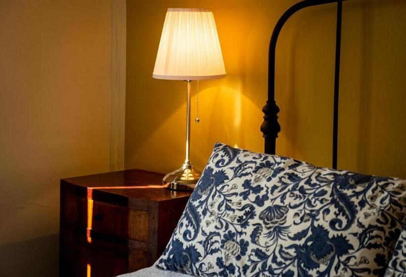 レイクビュークラシックルーム, B&b Villa Le Ortensie