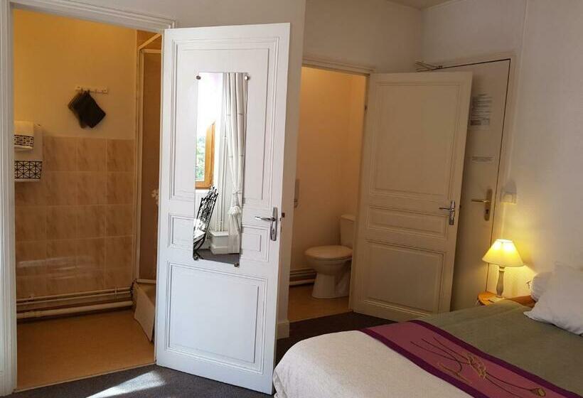 舒适三人间, Hôtel Restaurant De L île