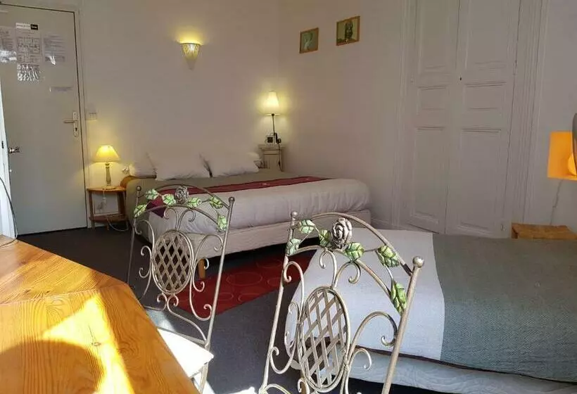 コンフォートトリプルルーム, Hôtel Restaurant De L île