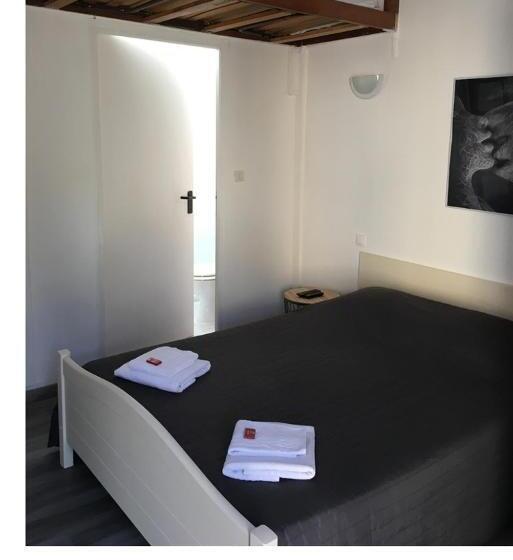 家庭间, Hôtel Restaurant Douce France