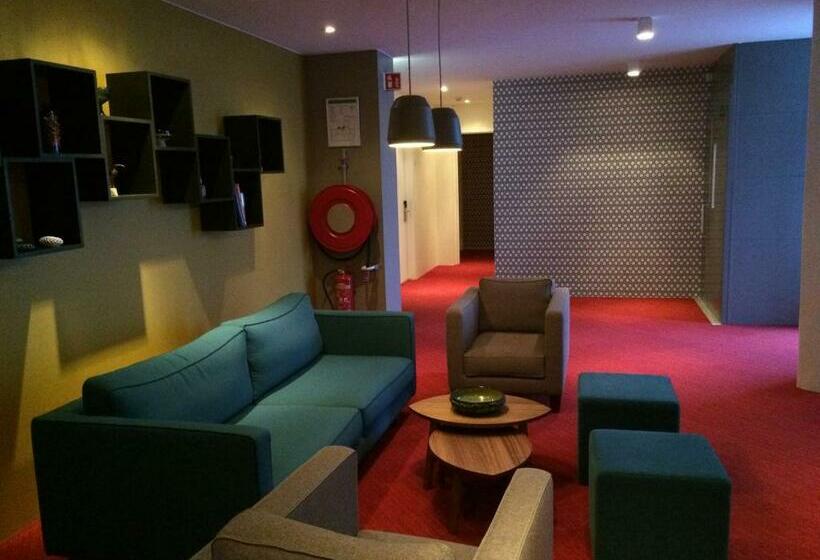 اتاق استاندارد, Isafjordur Horn