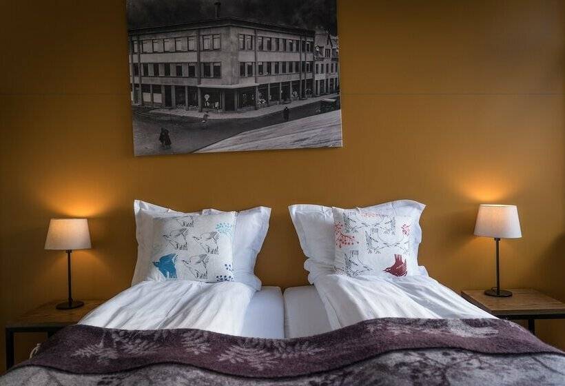 اتاق استاندارد, Isafjordur Horn