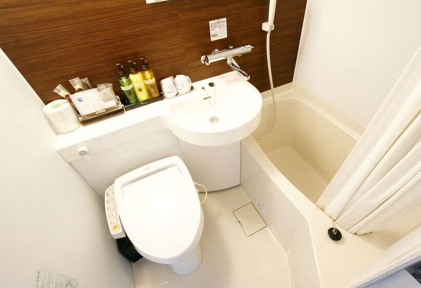 חדר סטנדרט, Livemax Kasai Ekimae