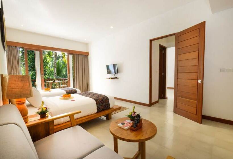 Номер Deluxe Вид на Бассейн, Purana Boutique Resort