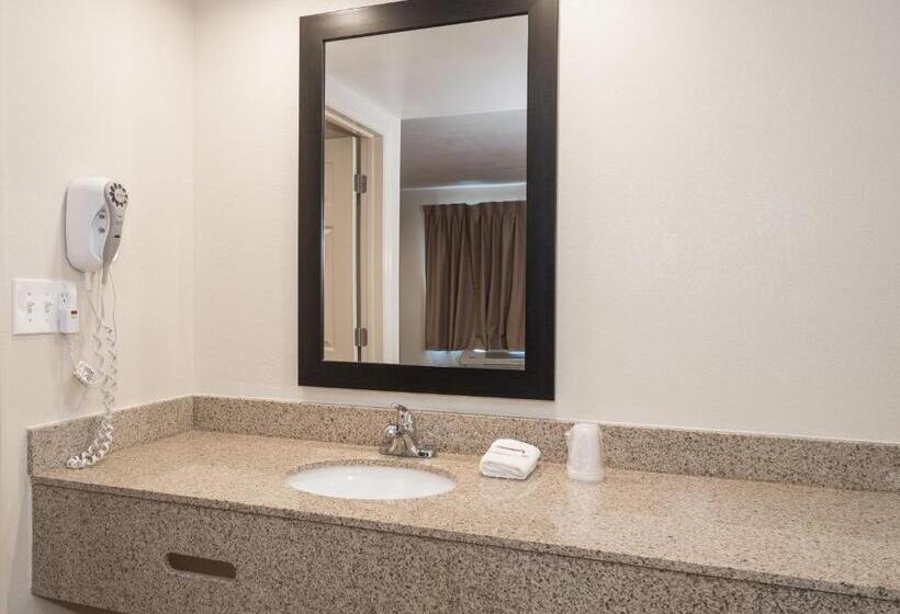 غرفه قياسيه سريرين مزدوجين, Red Roof Inn Wildwood – Cape May/rio Grande