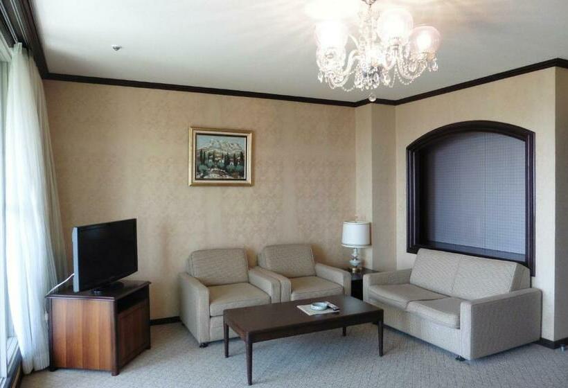 スイート, Shizuoka Country Hamaoka Course &