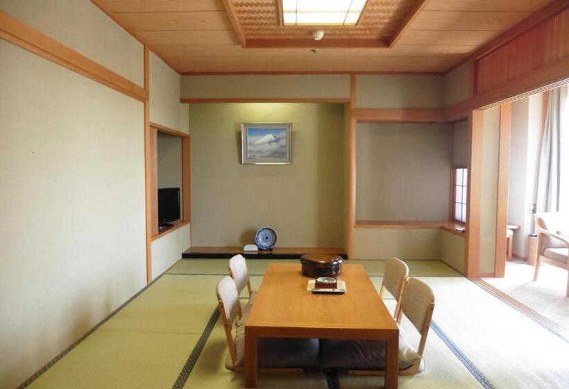 オーシャンビュースーペリアールーム, Shizuoka Country Hamaoka Course &