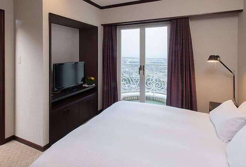 スイート, Shizuoka Country Hamaoka Course &