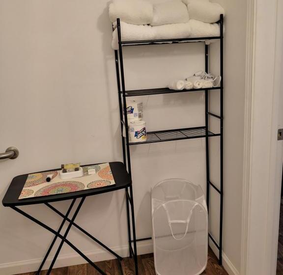 장애인을 위한 스탠다드 룸, Apple Inn And Suites Cooperstown Area