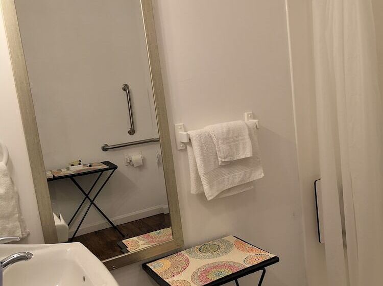 스탠다드 룸, Apple Inn And Suites Cooperstown Area