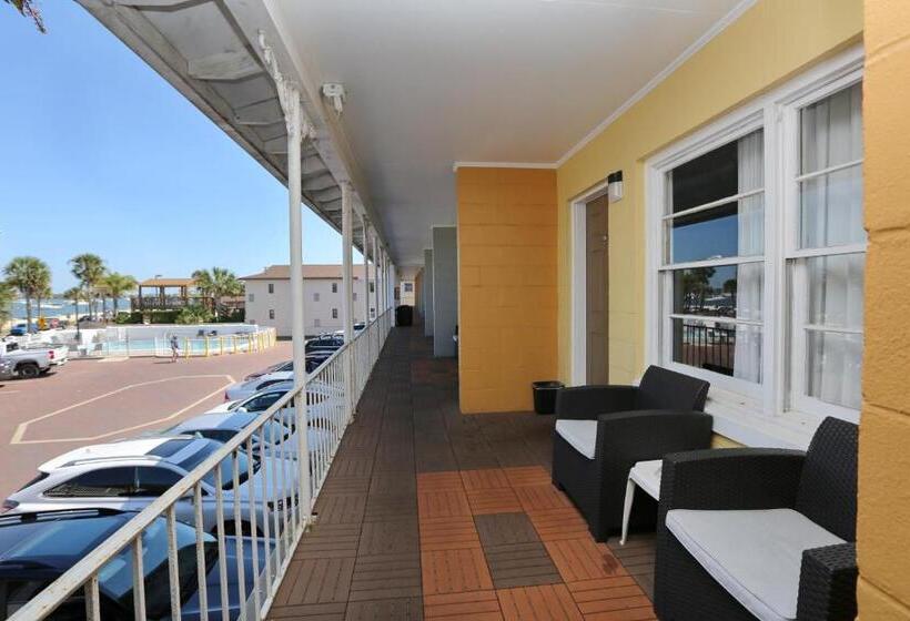 Triple Room Sea View, Historic Waterfront Marion Motor Lodge In Downtown St Augustine