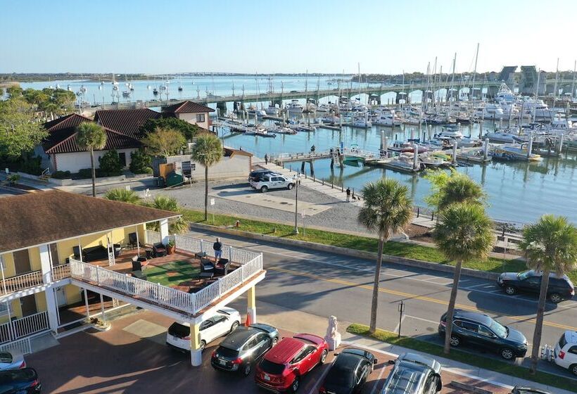 חדר סטנדרט שתי מיטות זוגיות, Historic Waterfront Marion Motor Lodge In Downtown St Augustine