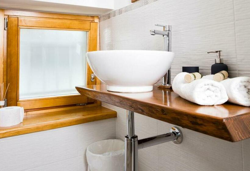 غرفة قياسية مزوَّدة بشُرفة, Andirivieni Bellagio Guest House