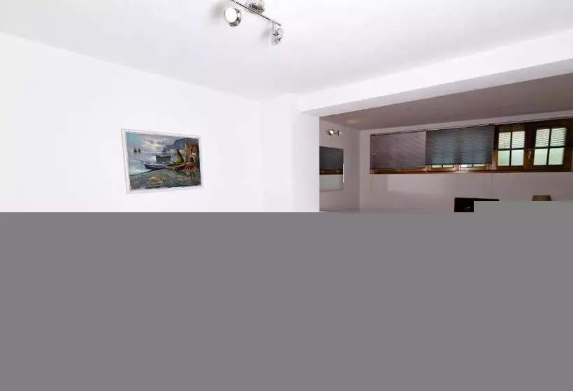 اتاق استاندارد سه نفره, Andirivieni Bellagio Guest House