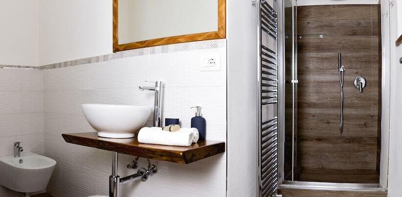 غرفة قياسية مزوَّدة بشُرفة, Andirivieni Bellagio Guest House