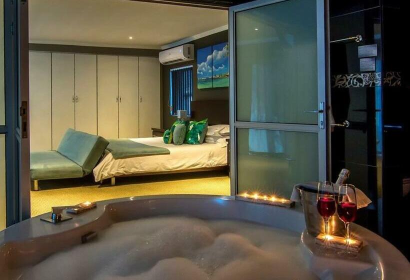 סוויטה נשיאותית, Club Cocomo