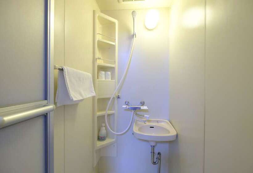 Camera Standard Bagno Condiviso, Hanasen