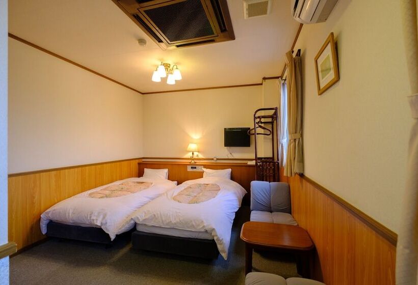 Camera Standard Bagno Condiviso, Hanasen