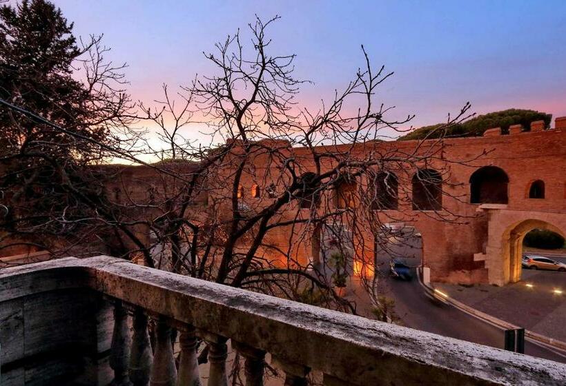 Deluxe Room with Balcony, Relais At Via Veneto