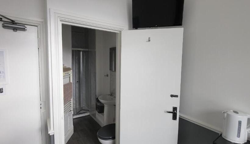 Номер Стандарт Индивидуальный, The Aldor