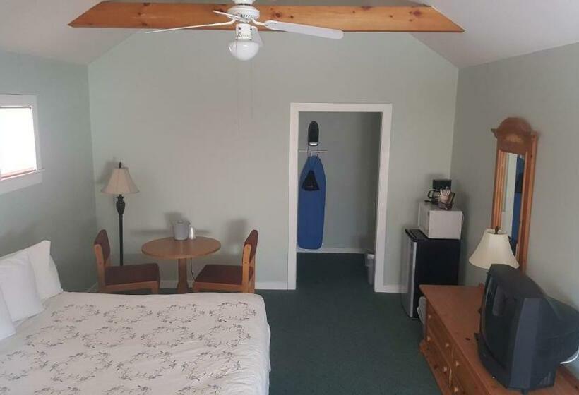 اتاق استاندارد با تخت بزرگ, Spruce Lane Lodge And Cottages