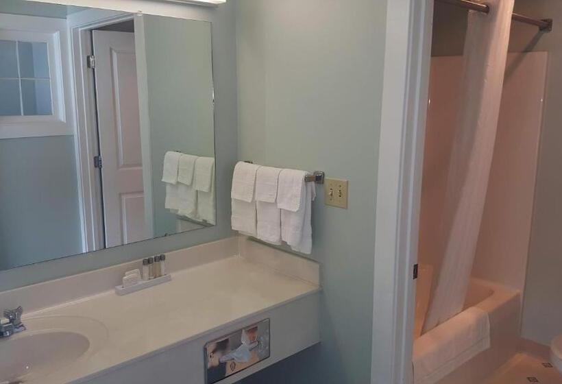 کابین, Spruce Lane Lodge And Cottages