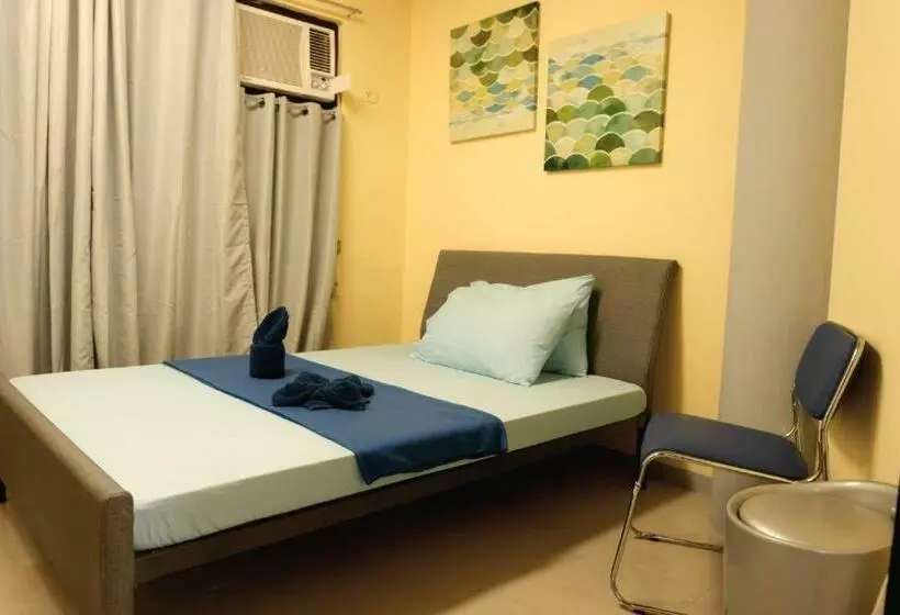 スタンダードルーム, Mactan District Budgetel   Lapu Lapu Cebu