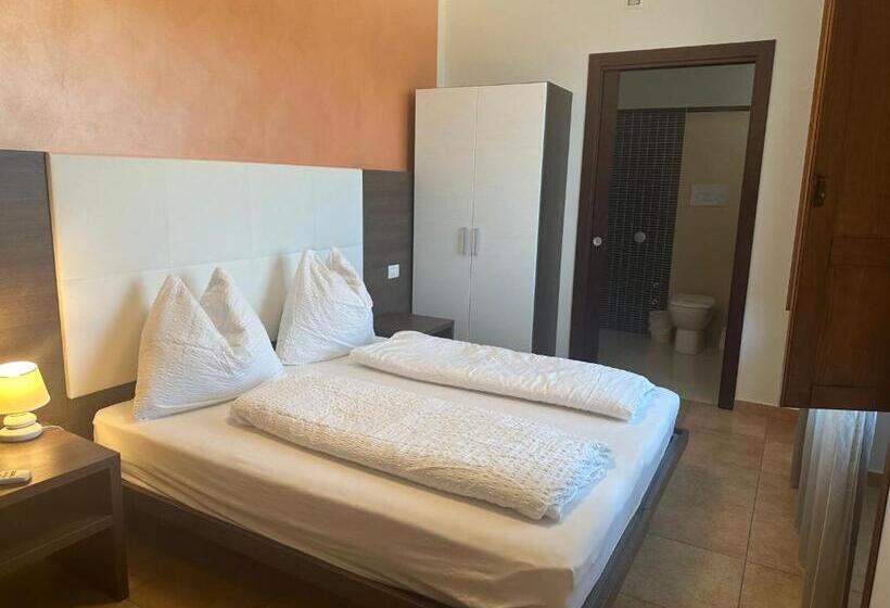 اتاق استاندارد, Villa Ginevra Resort Agrituristico