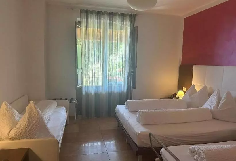 ファミリールーム, Villa Ginevra Resort Agrituristico