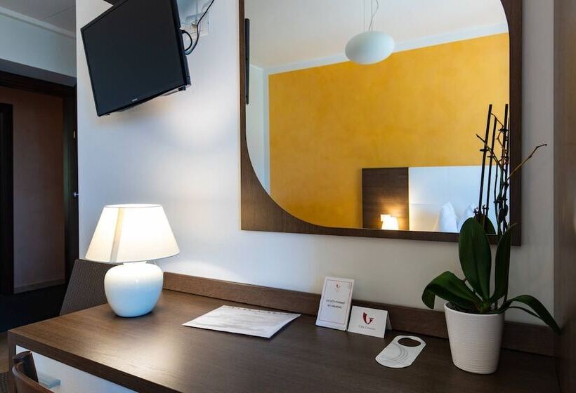 Triple Room Sea View, Villa Ginevra Resort Agrituristico