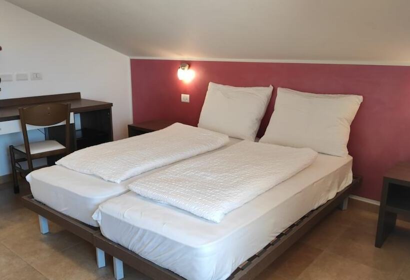 スタンダードルーム, Villa Ginevra Resort Agrituristico