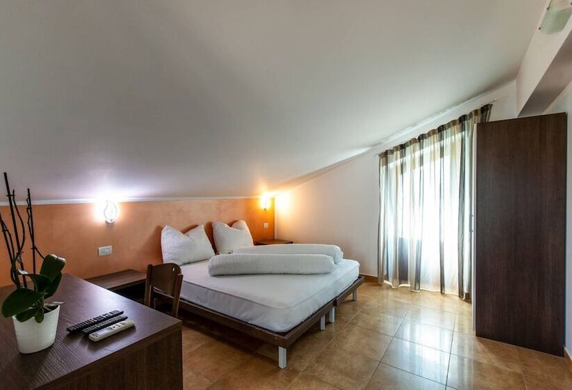 اتاق استاندارد, Villa Ginevra Resort Agrituristico