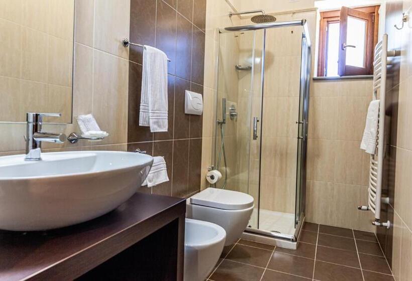 Triple Room Sea View, Villa Ginevra Resort Agrituristico