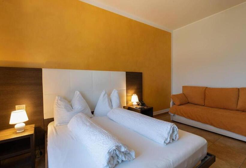 Triple Room Sea View, Villa Ginevra Resort Agrituristico