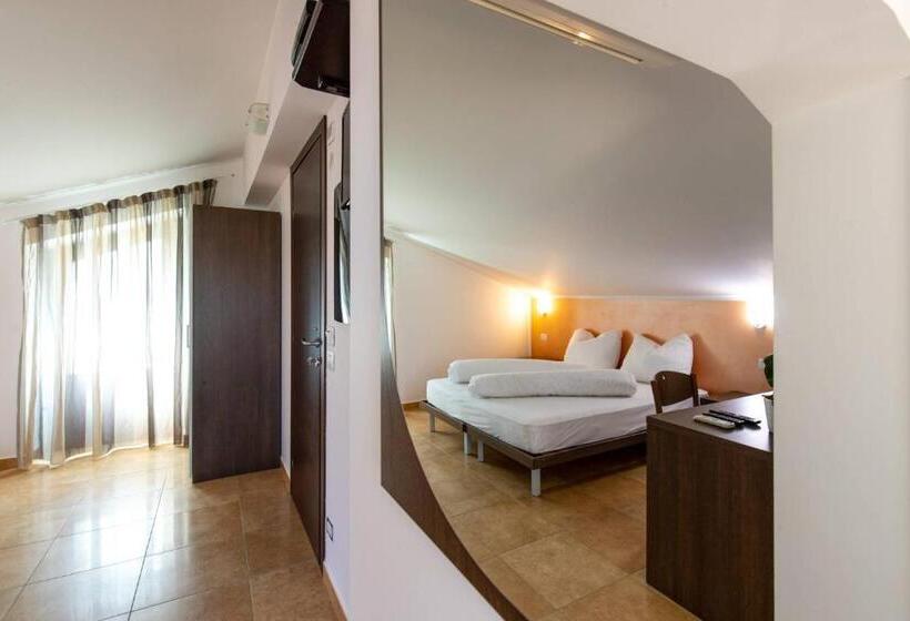 オーシャンビュースタンダードルーム, Villa Ginevra Resort Agrituristico