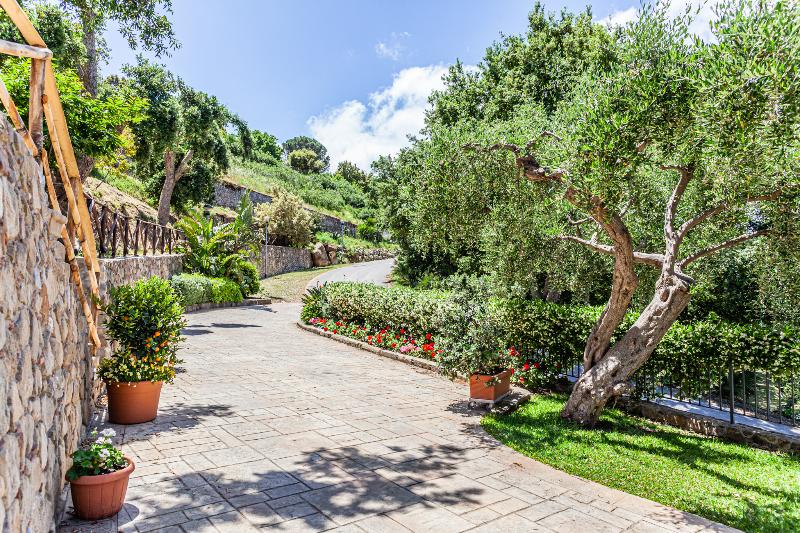 اتاق خانوادگی, Villa Ginevra Resort Agrituristico