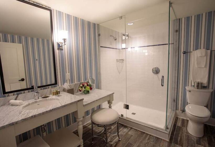 غرفة قياسية سرير كينج, Beauport Hotel Gloucester