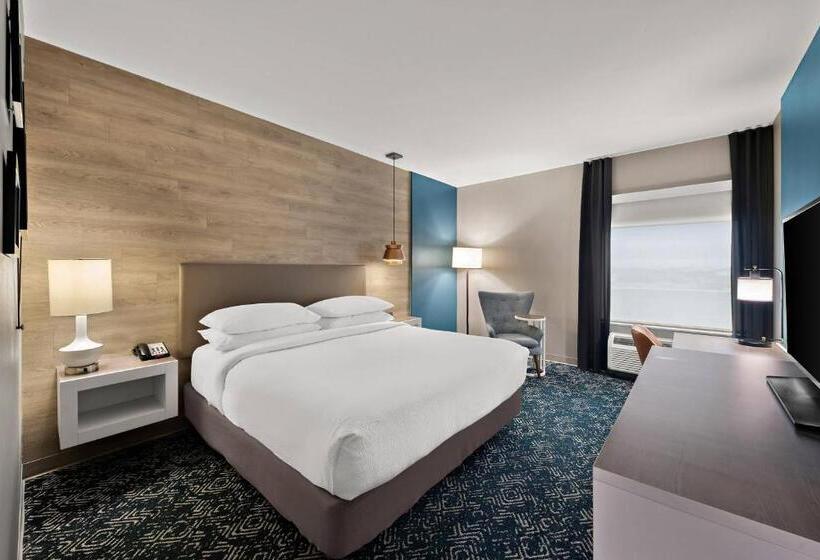 클래식 룸 킹 침대, Four Points By Sheraton Plano