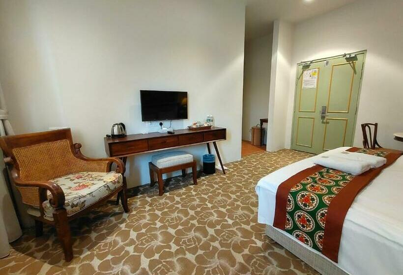 Suite, Kapitan Kongsi