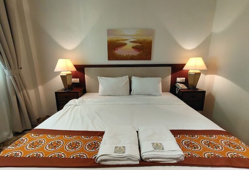 Habitació Premium, Kapitan Kongsi