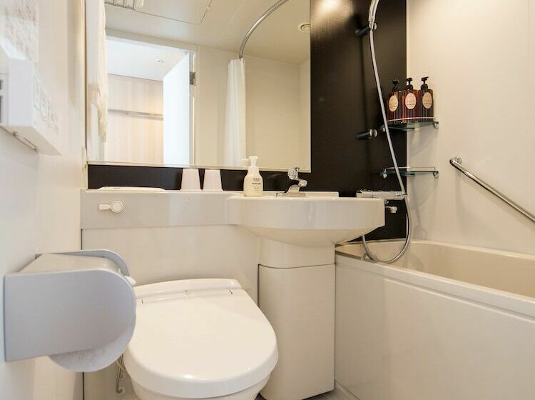 Economy Room, Karaksa  Kyoto I