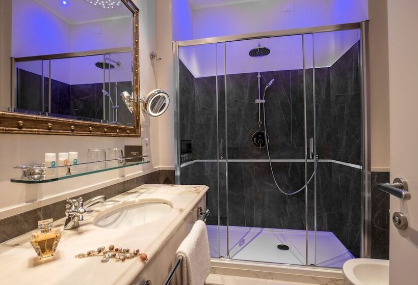 اتاق سوپریور, Monte Cenci