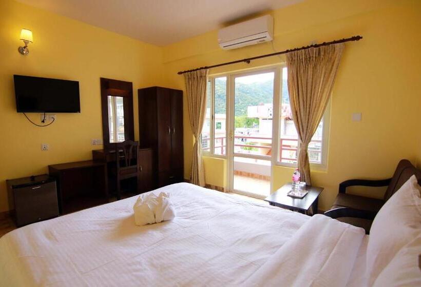 اتاق لوکس, My Hotel Pvt Ltd